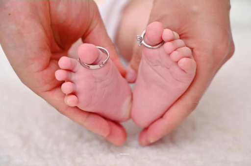 吐鲁番孕妇两个月肚子疼